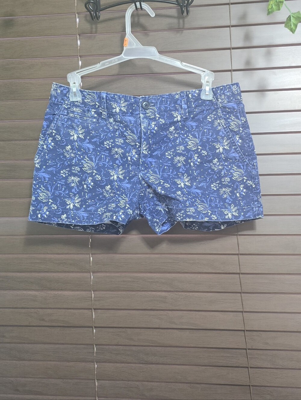 Gap "Summer Short" Midrise Blue And White Floral Women's Shorts Size 4